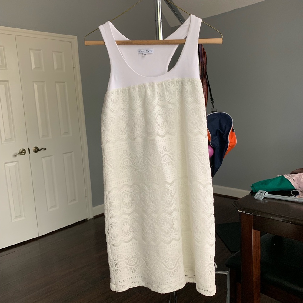 White/Creme Sleeveless Dress